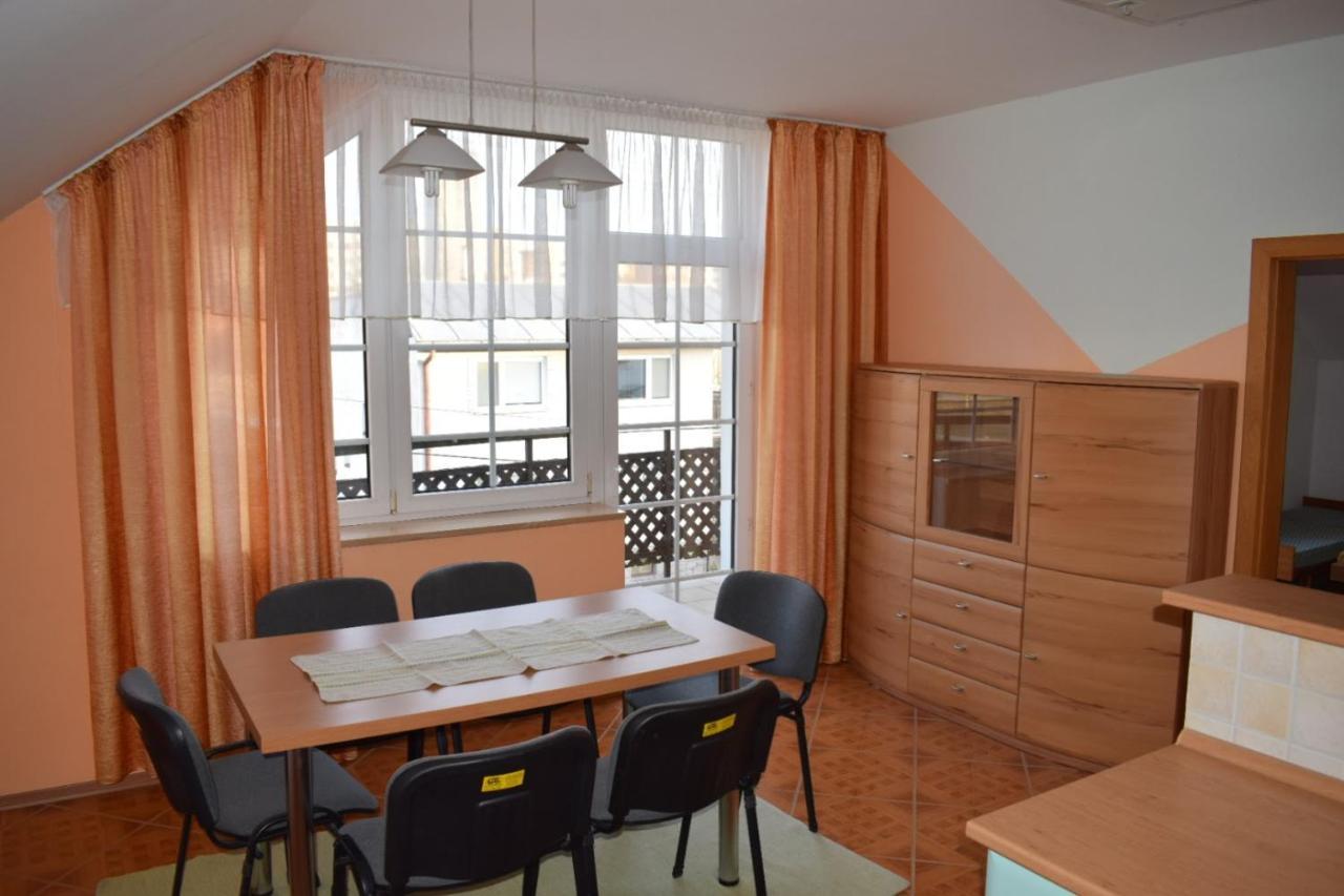 Comenius Apartments - Apartmany Na Rohu سفيدنيك المظهر الخارجي الصورة