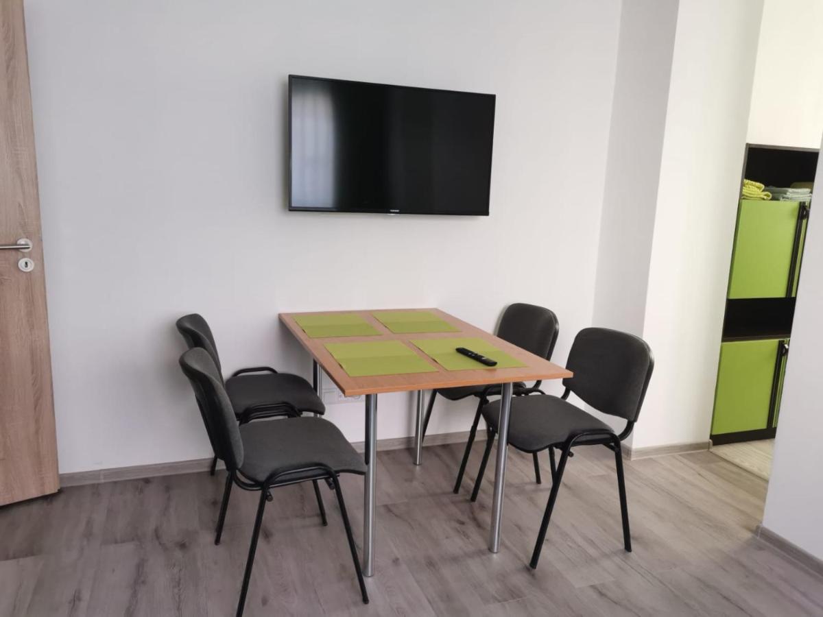 Comenius Apartments - Apartmany Na Rohu سفيدنيك المظهر الخارجي الصورة