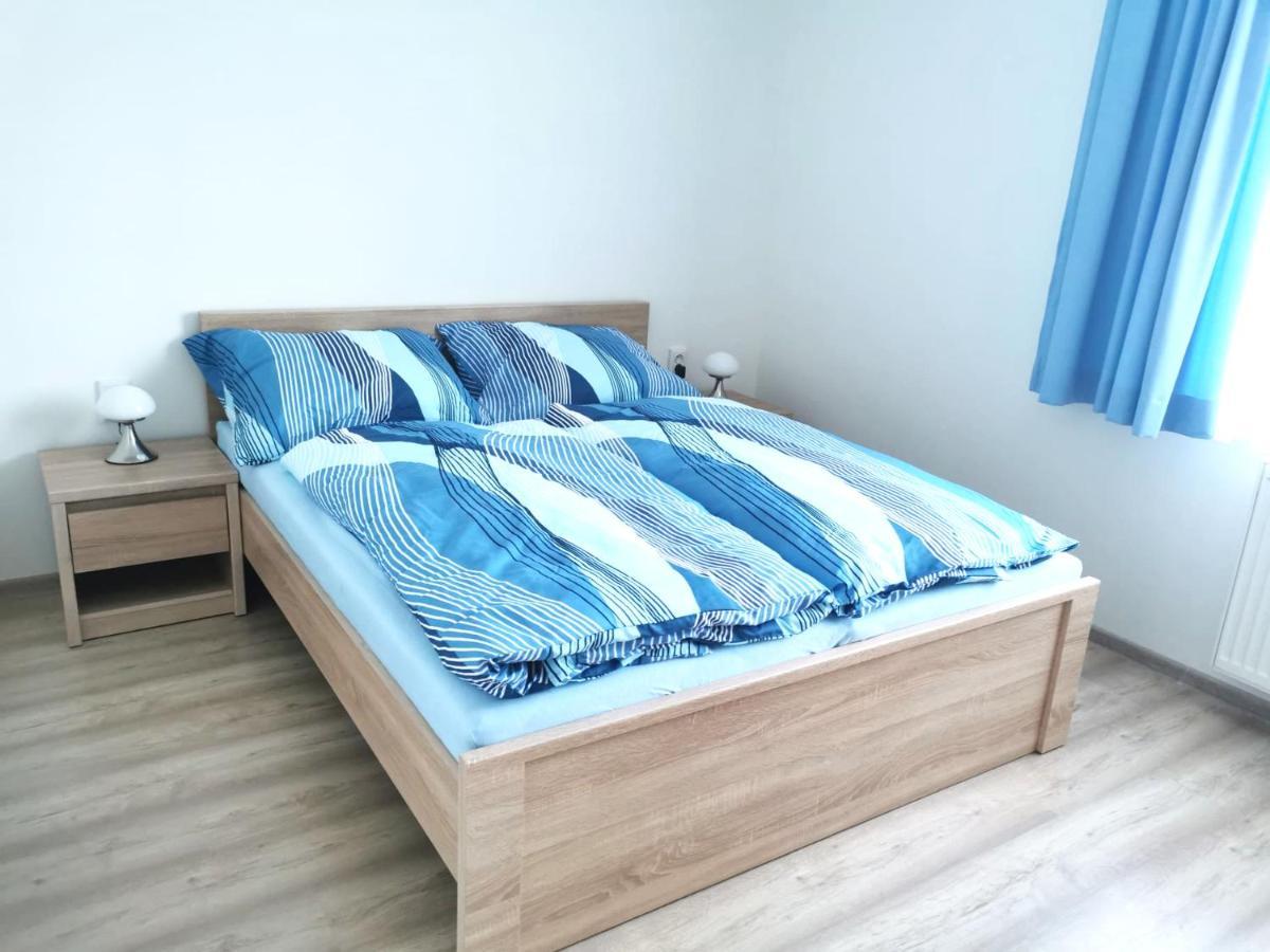 Comenius Apartments - Apartmany Na Rohu سفيدنيك المظهر الخارجي الصورة